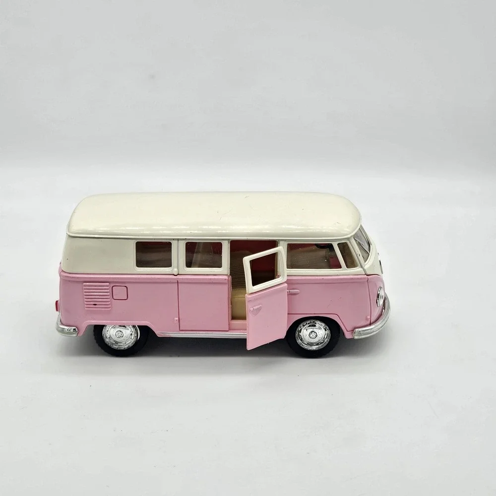 Kinsmart 1962 Volkswagen Classical Bus 1/32 Scale Diecast Pull Back Toy Pink